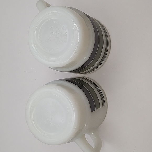 Vintage Anchor Hocking Fire King Striped Stacking Coffee Cups 2 Count - Picture 6 of 7